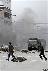 Rioters_Tibet.jpg