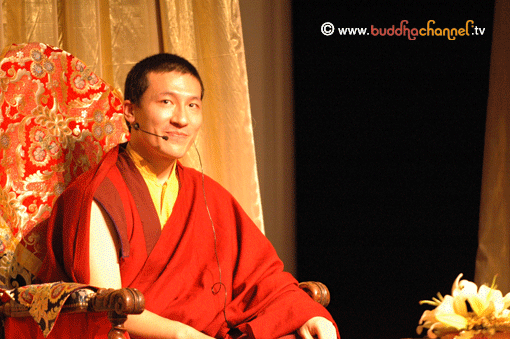 Karmapa_paris_2008_2.gif
