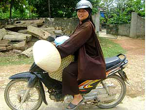 A faked nun from Nghia Dong commune, Nghe An Province.
