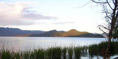 Musuo_Lake.jpg