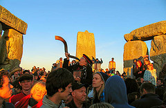 Célébration du solstice d'été à Stonehenge