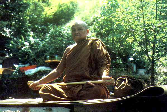 Ajahn-Chah6.jpg