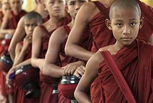 burmese-monks-s-2.jpg