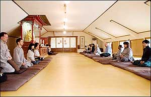 Visitors are initiated to the temple stay at Hwagye Temple located in Suyu-dong in northern Seoul. The temple, home of orthodox Zen Buddhism, has attracted truth-seekers from around the world. / Courtesy of Hwagye Temple