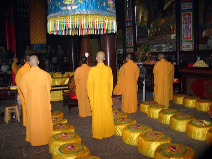Chinese Buddhist monks in Leshan.