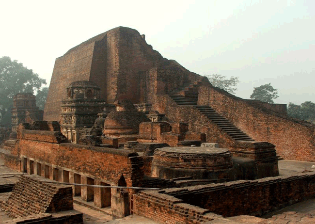 Ruines de l'Université de NalandaBihar - Inde