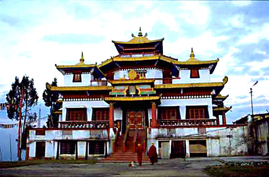 pemayangtse.jpg