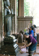 419px-Lao_New_Year__Buddha_.gif