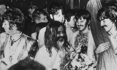 Beatles-in-Bangor-for-tra-0.gif