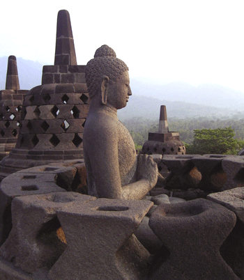 Borobudur-perfect-buddha.gif