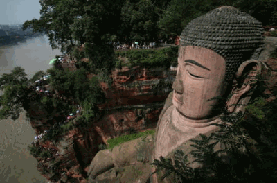 Buda_de_Leshan.gif