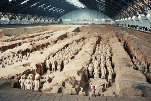 Xian_guerreros_terracota_general_300_x_200_.gif