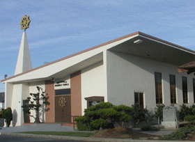 hanamatsuritemple280x204.gif