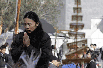 Buddha-Day-Melbourne.gif