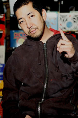 DJHideo.gif