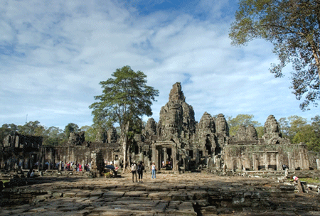 bayon-cc-jace-2.gif