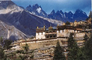holy-mountain-of-Genyen4.gif