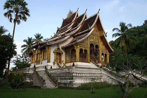 luang-royal-palace-museum.gif