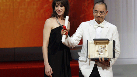 oncle-boonmee-apichatpong-w.gif
