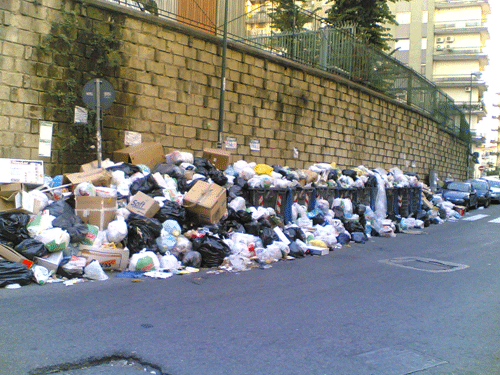 rifiuti.gif