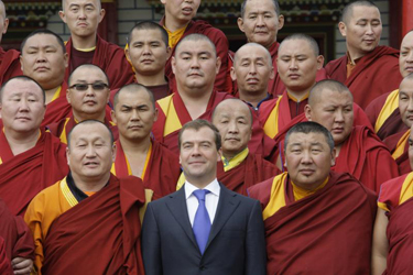 Medvedev_buddhists.jpg
