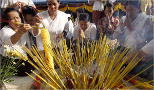 17cambodia-600.gif