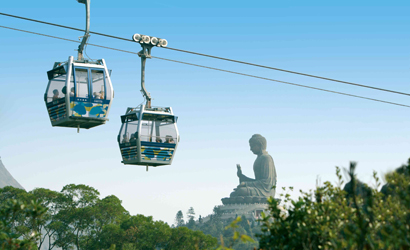 Ngong_Ping_Cable_Car_3.jpg