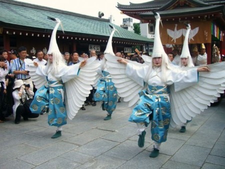 sanja-festival-in-asakusa.jpg