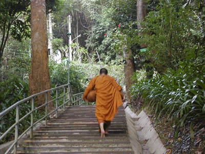 Thai-monk-2.gif