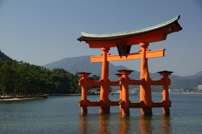 Le célèbre O torii (portique sacré) de Miyajima