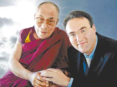 Foto: Especial  Marco Antonio Karam con el líder espiritual del Tíbet.