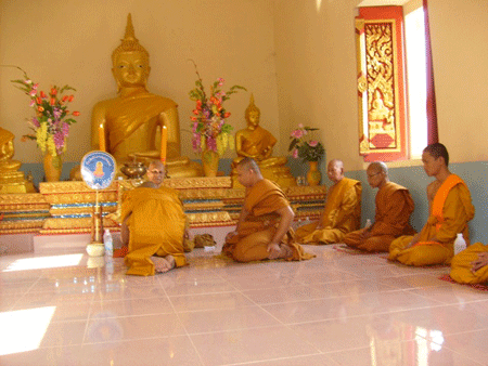 buddha-with-monk.gif