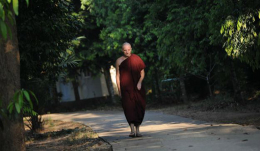 Tras décadas de aislamiento, Birmania volvió al mapa del turismo internacional con sus miles de monasterios, que atraen visitantes con inquietudes espirituales. Foto: AFP