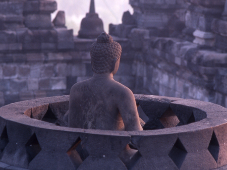 borobudur-couv.jpg