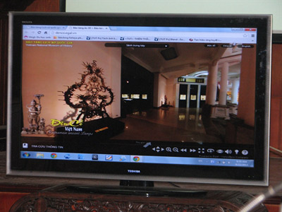 Une partie de l'interface de l'espace d'exposition des lampes antiques du Vietnam.