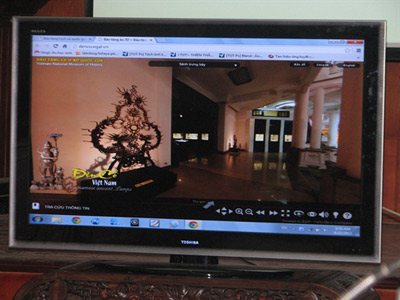 Une partie de l'interface de l'espace d'exposition des lampes antiques du Vietnam. Une partie de l'interface de l'espace d'exposition des lampes antiques du Vietnam.