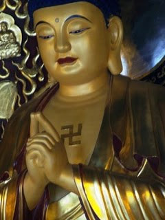 swastika_buddha.jpg