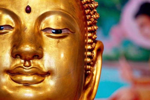 colourbox Der Buddhismus erfreut sich im Westen großer Beliebtheit. Doch was wissen die meisten über die aus dem fernen Osten stammende Religion überhaupt?