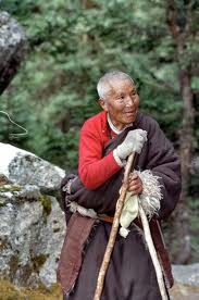 Qui sera le plus heureux ? Lama Teu Tsé avec son petit sac ou Dachen avec son gros sac ?