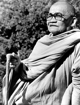 Venerable_Ajahn_Chah.jpg