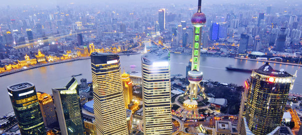 Entre tradition et modernité Shanghaï fête le Nouvel An chinois dans la nuit du 31 janvier 2014.