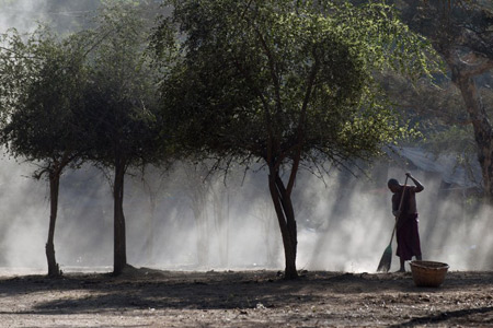 Sur le site bouddhique de Bagan, près de Mandalay (photo AFP).