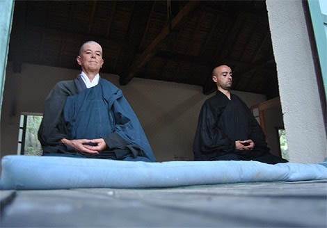 zazen-5.jpg