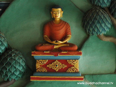 statue bouddha assi