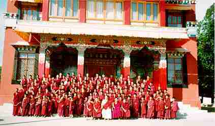 Sakya monastère moines