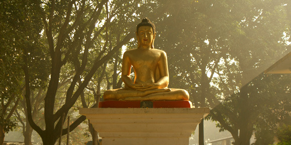 Bouddha serait en fait plus vieux de trois siècles. (David S. Lowry - Flickr - CC) Bouddha serait en fait plus vieux de trois siècles. (David S. Lowry - Flickr - CC)