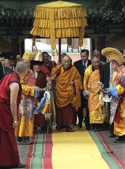 dalai_lama_mongolia.gif