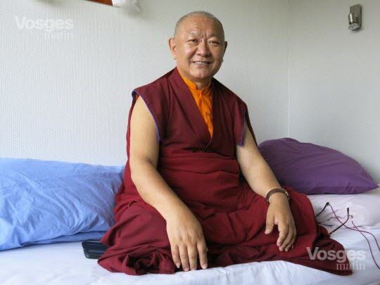ne-au-tibet-en-1952-ringou-rinpoche-a-fonde-bodhicharya-une-organisation-pour-la-preservation-des-enseignements-bouddhistes-photo-mr-1462018823.jpg