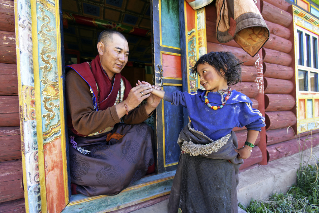 a_-la-clinique-tibet_mathieu-ricard-1024x683.jpg